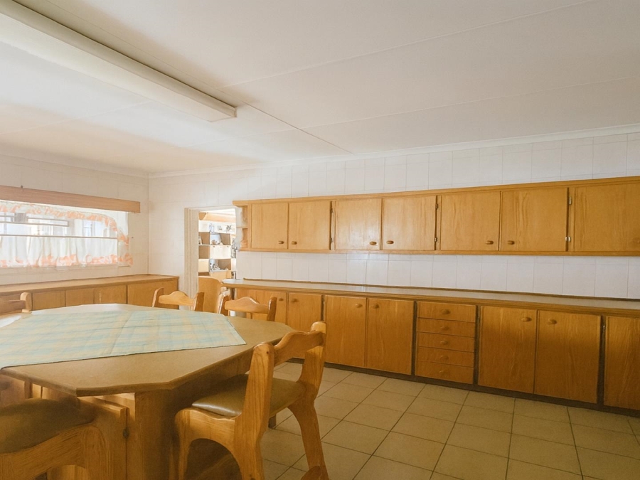 4 Bedroom Property for Sale in Ladybrand Free State